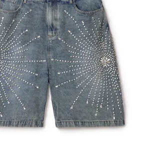 Shorts de mezclilla con tachuelas metálicas para hombre, pantalones cortos de mezclilla vintage, pantalones cortos cargo para hombre. - Product Image 4