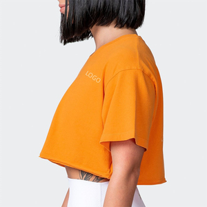 เสื้อยืดครอปผู้หญิงผ้าฝ้ายดีไซน์ล่าสุด แฟชั่นฤดูร้อน สีสันตามสั่ง ระบายอากาศได้ดี แห้งเร็ว สวมใส่สบายสำหรับผู้ใหญ่ - Product Image 2