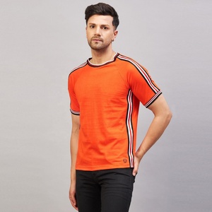 Precio al por mayor 100% algodón camisetas de los hombres de alta calidad Slim Fit cuello redondo con logotipo personalizado en blanco camisetas de los hombres de tela de punto - Product Image 5