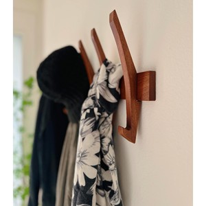 Wholesale Teak Wood Hexagonal Geometric Hook - Natural Brown - B2B - Product Image 6