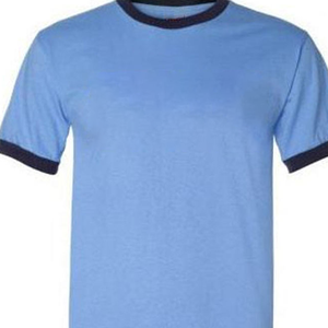 Camiseta de Manga Corta Azul Claro con Logotipos Personalizados, Ribete en Azul Marino, Cuello Redondo, Corte Regular, Diseño Casual de Color Sólido - Product Image 4