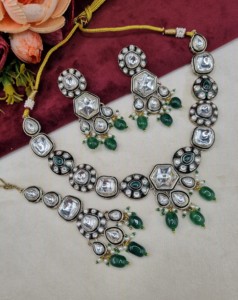 Delicate Hexagon Cut Kundan Stone Necklace <b>Set</b> With Earrings And Mangtika Designer Gold Plated Festive Party Wear <b>Jewellery</b> <b>Sets</b> - Product Image 4