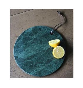 Planche à découper en marbre de qualité supérieure, conçue pour la cuisine moderne et le service - Product Image 6