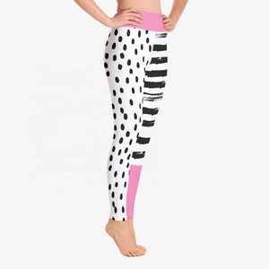Mallas estampadas personalizadas para mujer, mallas de yoga estampadas de alta calidad al por mayor, precio al por mayor - Product Image 3