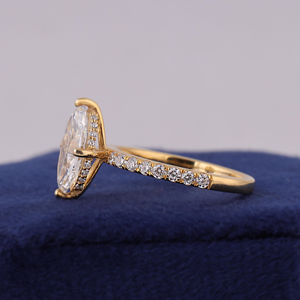 แหวนหมั้นเพชรทรงมาร์คีส์ทองคำแท้ 18K ประดับเพชรแบบพาเว่ สไตล์คลาสสิก - Product Image 6