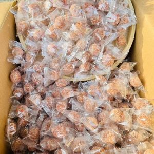 ลูกอมมะขามคุณภาพสูง รสเปรี้ยวหวาน ขายส่งจำนวนมาก เหมาะสำหรับขนมขบเคี้ยวในออฟฟิศ ช่วงเวลาพักเบรก ขนมหวานเวียดนาม - Product Image 3