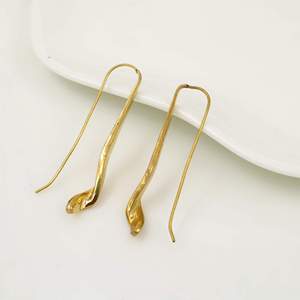 Boucles d'oreilles pendantes en laiton plaqué or, style vintage, bijoux unisexes - Product Image 1