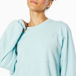 Jersey Deportivo de Manga Larga con Logotipo Personalizado para Mujer, Jersey Deportivo Elegante para Dama - Product Image 5