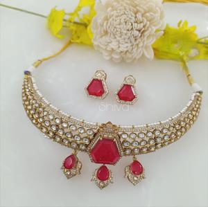 Conjunto de Gargantilla Tradicional de Latón Chapado en Oro de Primera Calidad con Moissanita y Pendientes para Bodas y Fiestas - Product Image 2