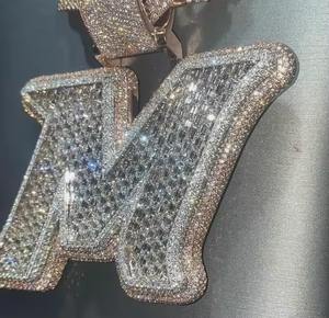 Pendentif personnalisé lettre M, diamant rond de 3,50 carats, plaqué or, argent sterling 925, classique, unisexe, charme de fête - Product Image 4