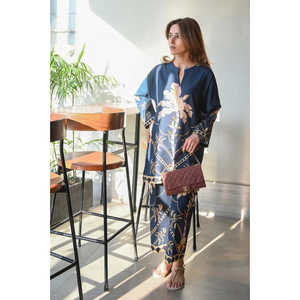 Magnifique ensemble coordonné bohème taille XL en tissu crêpe avec un imprimé numérique fantaisie - Product Image 2