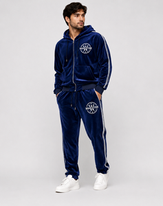 Ensemble de survêtement en velours pour homme avec logo brodé, bleu, décontracté, sweat-shirt et pantalon coupe classique, streetwear d'automne - Product Image 1
