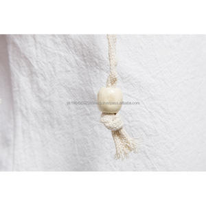 Pantalones de playa de verano para hombre, pantalones cortos informales de lino y lino con diseño de logotipo bordado personalizado OEM hechos de algodón y lino - Product Image 5