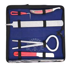 Kit de herramientas de herrador en estuche con herramienta para comprobar el dolor en los cascos, lima raspadora de doble cara, cuchillo para abscesos, cuchillo para topear y herramienta para recoger cascos - Product Image 1