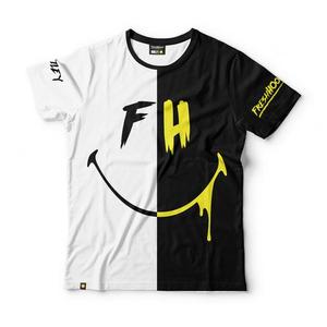 เสื้อยืดคอกลมสีดำขาวลายพิมพ์ตัวอักษรสไตล์สตรีทแขนสั้นทรงปกติผ้าคอตตอนเจอร์ซีย์สำหรับผู้ชาย - Product Image 1