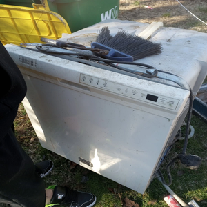 Lavavajillas Kenmore Ultra Wash integrado, blanco, con inicio programable, secado por calor y lavado a alta temperatura - Product Image 1