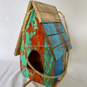 Casa para Pájaros Reciclada, Hecha a Mano, Sostenible, de Madera, Estilo Barco, Color Madera Envejecida, Jaula Original para Pájaros, Casa para Pájaros Pequeños de Exterior - Product Image 4