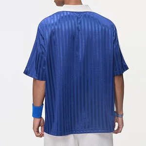 Camiseta Deportiva de Secado Rápido de 160 g/m² para Hombre y Mujer, Malla 100% Poliéster, Cuello en V, Manga Corta, Estilo Jersey de Fútbol, Personalizable - Product Image 3