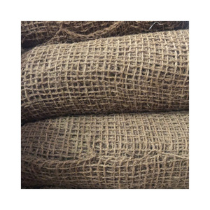 Rouleau de maille en fibre de coco résistant aux UV pour la rétention du sol et la couverture du sol - Product Image 1