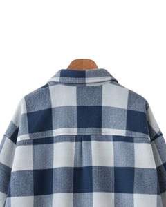 Chemise-veste en flanelle à carreaux bleus et blancs pour homme, manches longues, boutonnée, chaude, coupe décontractée et tissu doux - Product Image 6