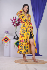 Bata Larga de Terciopelo Suave con Estampado Floral para Mujer, Manga Larga, Cuello en V, Cierre con Cordón, Estilo Casual de Primavera - Product Image 2