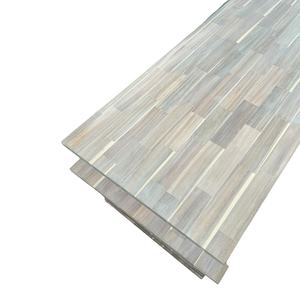 Encimeras de Madera de Álamo Grado AB con Acabado de Aceite Encerado, Diseño Moderno para Interiores, Hechas en Vietnam, Característica Unión Dentada con Acacia - Product Image 1