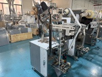 Machine d'emballage de poudre de thé à scellage arrière haute efficacité, machine d'emballage de poudre de thé au gingembre et aux dattes rouges