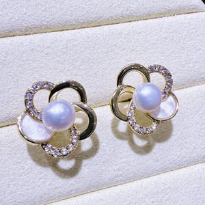 Pendientes de Perlas de Agua Dulce Naturales de Zhuji, Pendientes de Perlas de Agua Dulce Blancas con Colgante de Flor de Fritillaria, Venta al por Mayor - Product Image 2