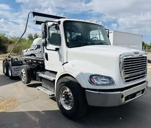 Meilleure vente - Camion Freightliner M2 112 à trois essieux, benne basculante, 8x4, boîte de vitesses automatique, diesel, occasion, à vendre - Product Image 2