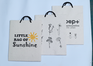 Sacs de shopping en papier kraft de qualité supérieure avec poignée, sacs de vente au détail avec logo personnalisé, approvisionnement en vrac Boxit.pk - Product Image 5