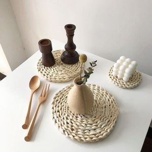 Sets de table en jacinthe d'eau faits main, design bohème, écologiques, durables, antidérapants, pour la décoration intérieure, vente en gros, luxe, les meilleurs - Product Image 4