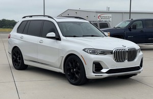 PREMIUM Fresh Deluxe B M Ws X7 xDrive40i avec Navigation et Transmission Intégrale - Product Image 4