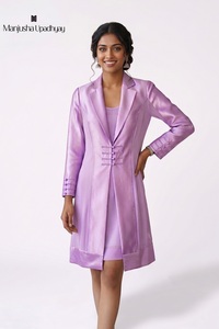 Vestido Blazer Lavanda de Alta Gama para Mujer, Chaqueta de Lujo con Vestido Coordinado para Fiesta, Disponible en Diferentes Tallas - Product Image 6