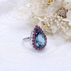 Anillo de Boda de Plata de Ley 925 con Topacio Azul de Londres Natural en Forma de Pera, Granate y Diamantes, Certificado por IGI, de Memoria Jewels - Product Image 6