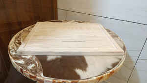 เขียงไม้เมเปิลขัดเงาขนาดใหญ่ หนา 3 ซม. ทำด้วยมือ พร้อมฐานกันลื่น ร่องระบายน้ำ และหูจับ - Product Image 6