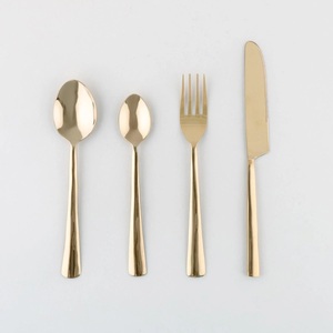 Ensemble de couverts en or, design minimaliste, finition miroir haute brillance, passe au lave-vaisselle, vaisselle de mariage, couverts en métal - Product Image 1