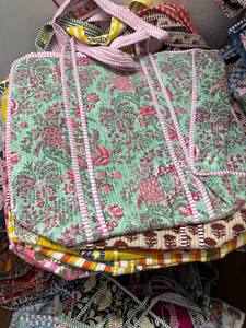 Sac à bandoulière matelassé en coton tendance pour femme, élégant et léger, idéal pour le shopping, les voyages et l'usage quotidien - Lot de 5 - Product Image 3