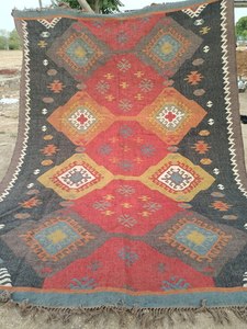 Alfombra Kilim Artesanal Reversible de Lana y Yute Ecológica con Diseño Tribal - Geométrica Bohemio Vintage de Pelo Medio - Product Image 5