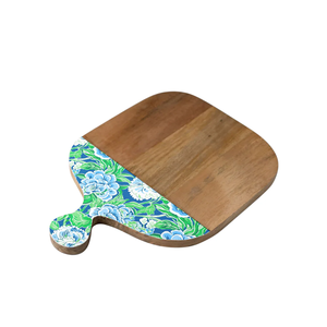 Planche à découper rectangulaire en bois avec poignée en émail à motif de poisson bleu - Product Image 5