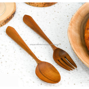 Ensemble de couverts à salade en bois avec manche en résine BlueBloom | Duo fourchette et cuillère en bois de manguier pour salle à manger, cuisine et cadeaux élégants - Product Image 4