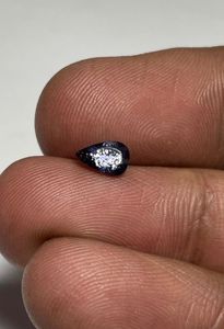 Iolite bleue naturelle, pierre de soleil, taille poire, brillante et chatoyante à l'intérieur. - Product Image 3