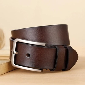 Cinturones de Cuero Vacuno Casuales Personalizados de Alta Calidad con Hebilla Cuadrada, Diseño Sólido, Ajustables para Hombre - Venta al Por Mayor, MOQ Bajo - Product Image 1