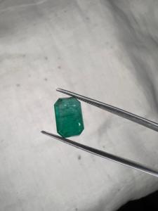 Émeraude naturelle de Zambie de 3,88 ct, pierre précieuse en vrac, forme octogonale, taille étagée, émeraude verte, vente en gros pour la fabrication de bijoux fins et de bagues - Product Image 2
