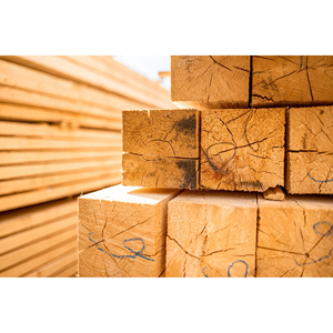 Cuadrados de madera blanda duraderos, aptos para trabajos de carga pesada y carpintería. - Product Image 2