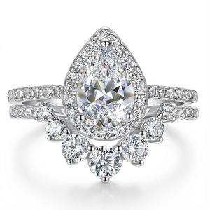 Anillo de Boda de Oro Blanco de 14K con Diamante Cultivado en Laboratorio de 2.01CT, Corte Pera, Estilo Étnico, Banda Curva, Certificado IGI, SPARKLING SPLENDOR, Regalo - Product Image 5
