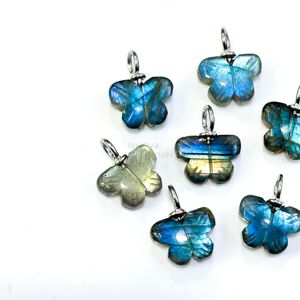 Pendentif Papillon en Labradorite Éclatante, Argent 925, Pierre Précieuse Sculptée à la Main, Charme en Labradorite Naturelle pour la Fabrication de Bijoux en Gros - Product Image 5
