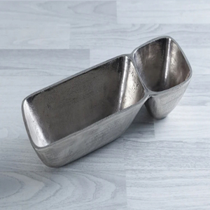 Bols à chips et à trempettes faits à la main en aluminium moulé nickelé - Product Image 1