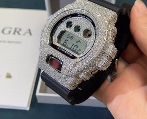 Reloj Digital GShock DW6900 de Alta Gama Personalizado con Incrustaciones de Diamantes, Estilo Hip Hop, Lujoso y Moderno para Hombre - Product Image 2