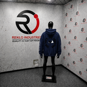 Sweat-shirt décontracté bleu marine à fermeture éclair, manches régulières, coupe oversize, design streetwear, logo imprimé sur le devant, en molleton bouclette, coton urbain brodé - Product Image 4