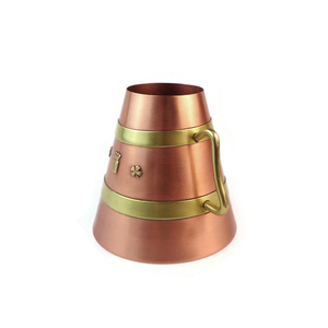 Carafe à eau en cuivre incurvée, design moderne et luxueux, grande capacité, personnalisable, avec double poignée, pour la maison et le bureau - Product Image 4